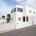Khaleesi بلايا بلانكا